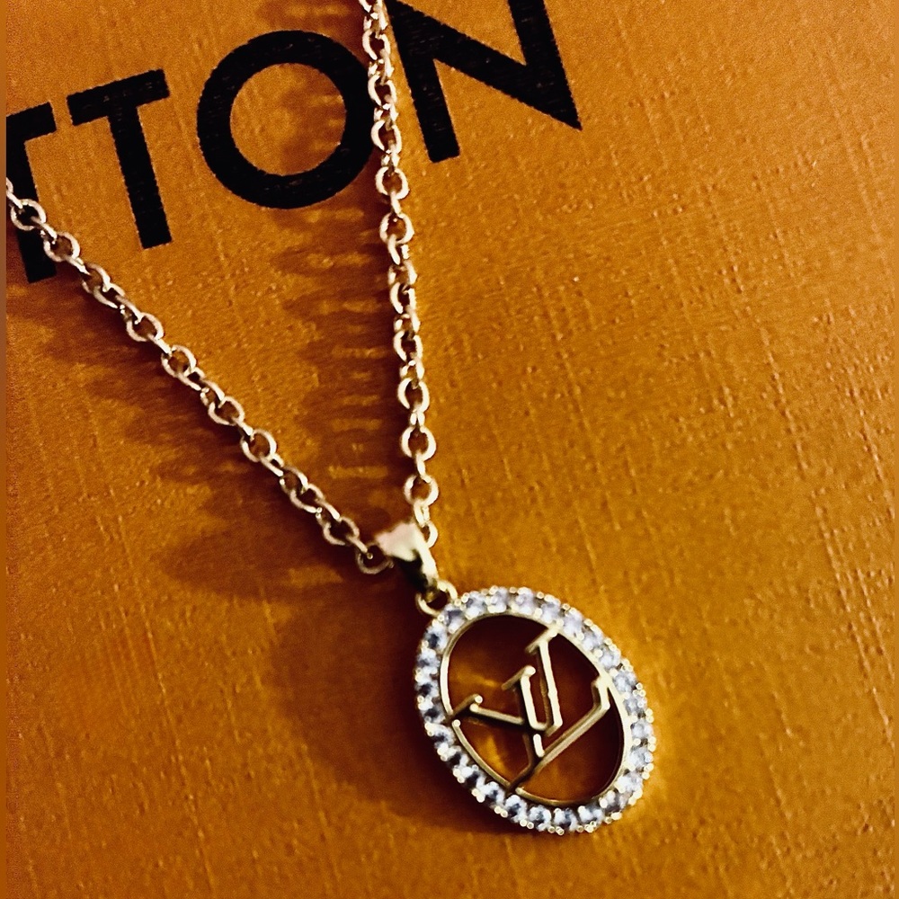 Gold Plated Dainty LV Logo Pendant Necklace with Crystal Halo